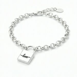 Chic Silver Love Padlock Bracelet